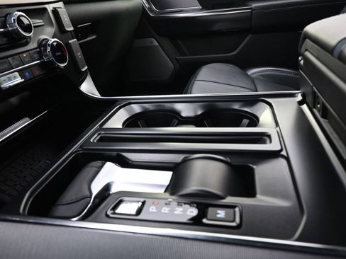 Used 2024 Ford F150 Platinum image 36