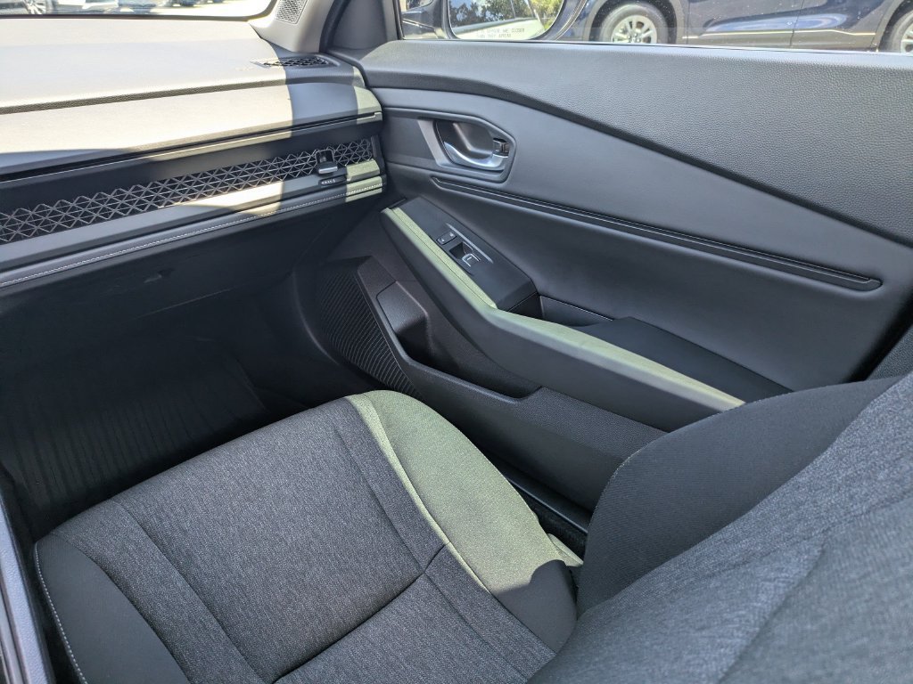 Used 2026 Honda Accord SE image 19