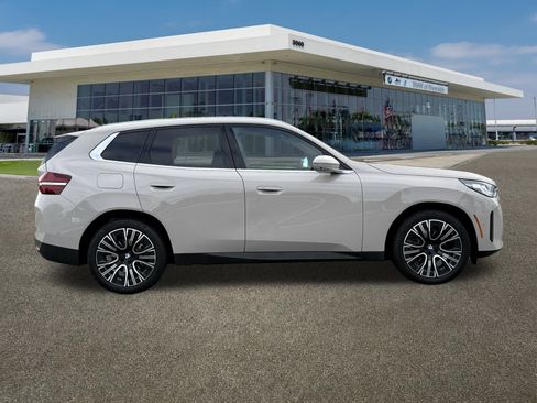 Used 2025 BMW X3 xDrive30i image 12