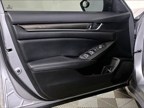 Used 2021 Honda Accord Sport image 22