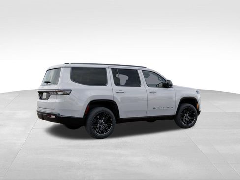 New 2026 Jeep Grand Wagoneer Limited AWD/4WD image 5