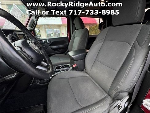 Used 2022 Jeep Wrangler Sport AWD/4WD image 16
