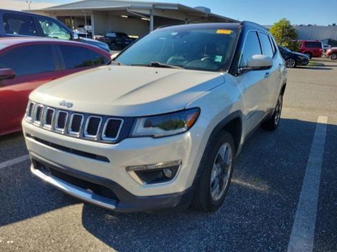 Used 2018 Jeep Compass Limited w/ Navigation Group image 8