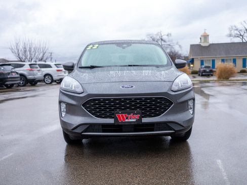 Used 2022 Ford Escape SEL image 19