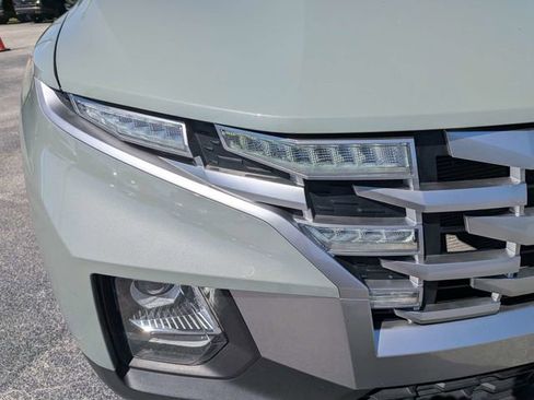 Used 2022 Hyundai Santa Cruz SEL FWD image 9