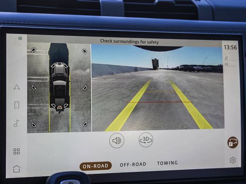 New 2026 Land Rover Defender 110 S image 25