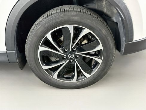 Used 2022 MAZDA CX-5 AWD 2.5 S w/ Premium Package image 11