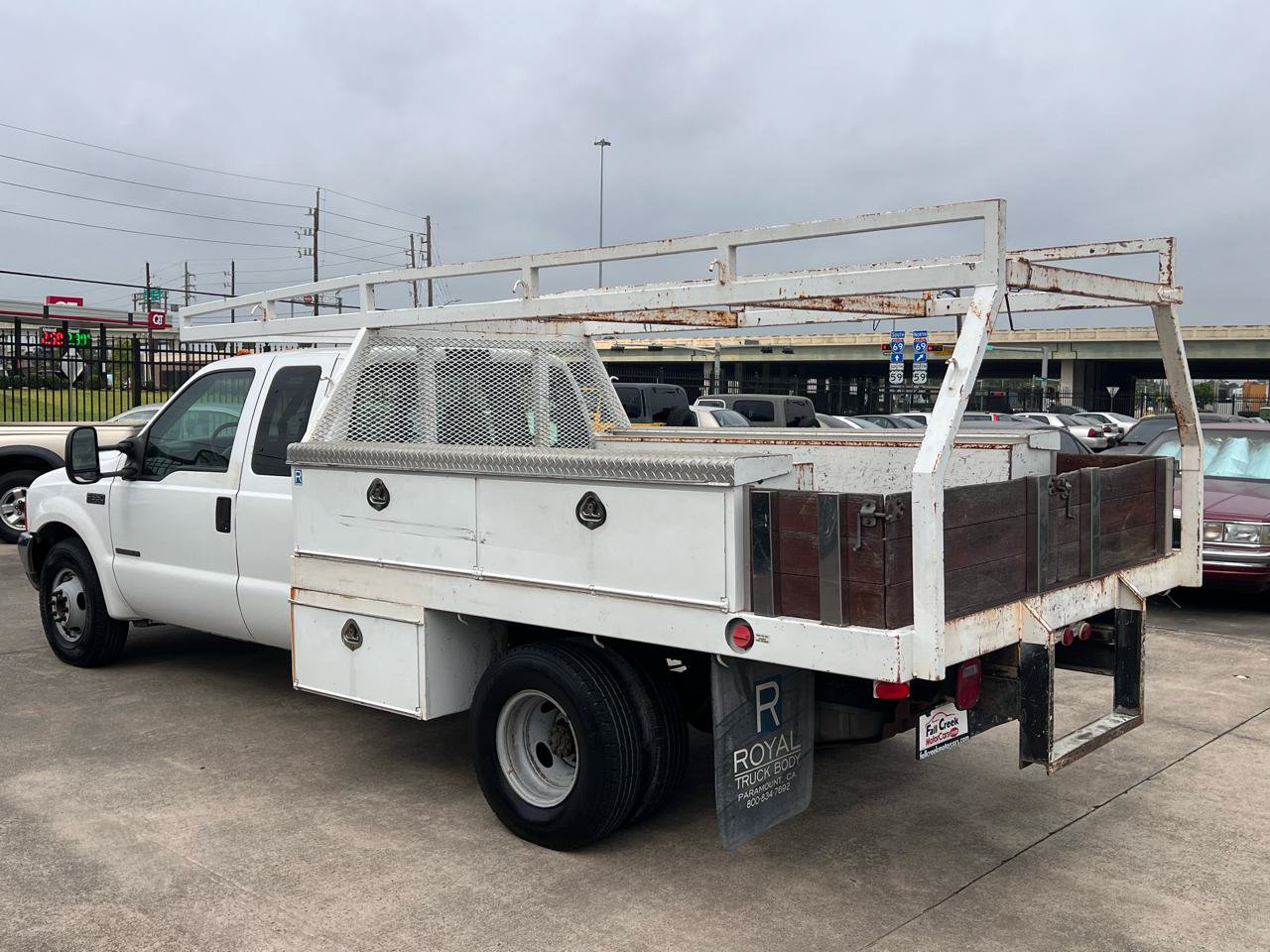 Used 2001 Ford F350 XL RWD image 4