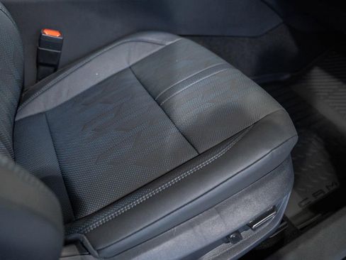 New 2026 Toyota Camry XSE FWD image 32