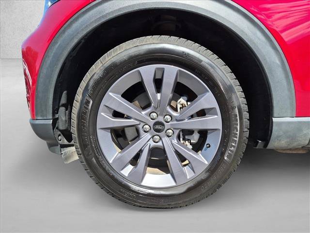 Used 2021 Ford Explorer XLT w/ Equipment Group 202A RWD image 26