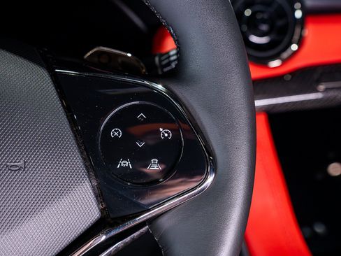 Used 2025 Karma Revero Luxury RWD image 42