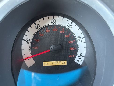 Used 2012 Toyota Tacoma PreRunner w/ SR5 Pkg image 9