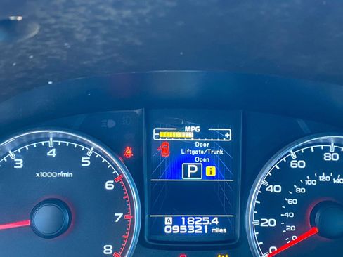 Used 2013 Subaru Outback 2.5i Limited image 19