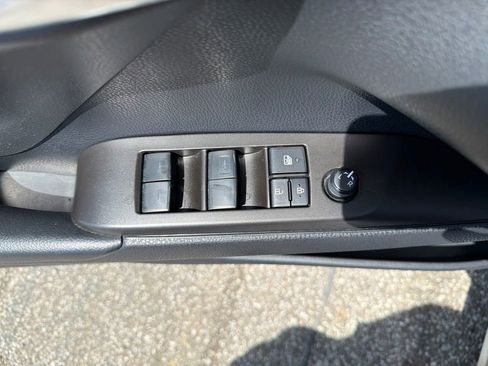 Used 2023 Toyota Camry SE FWD image 18