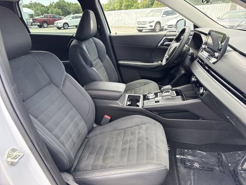 Used 2023 Mitsubishi Outlander SE AWD/4WD image 27