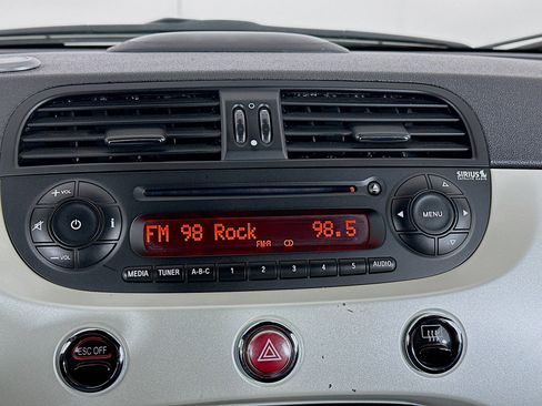 Used 2014 FIAT 500 e w/ Esport Package image 18