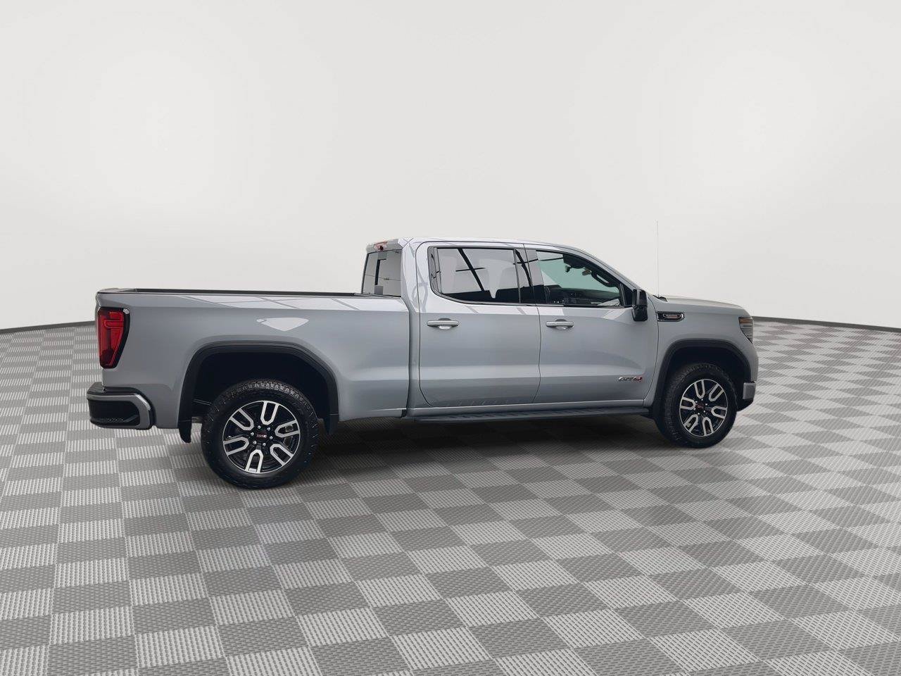 Certified 2025 GMC Sierra 1500 AT4 w/ Technology Package AWD/4WD image 46