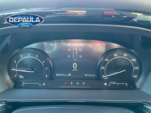 Used 2022 Lincoln Corsair AWD w/ Equipment Group 101A image 2