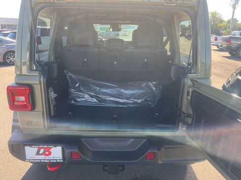 New 2026 Jeep Wrangler Unlimited Rubicon AWD/4WD image 43