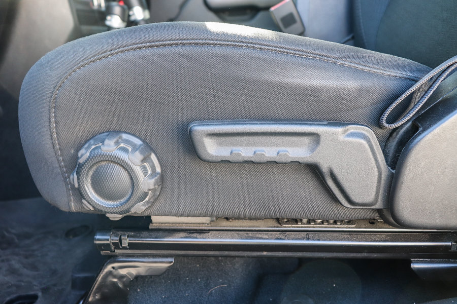 Used 2019 Jeep Wrangler Unlimited Sport S AWD/4WD image 17