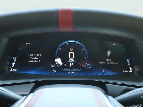 Used 2026 Chevrolet Corvette Stingray Coupe w/ Battery Protection Package RWD image 24