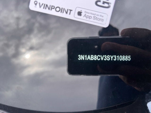 Used 2025 Nissan Sentra SV FWD image 5