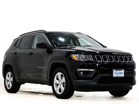 Certified 2021 Jeep Compass Latitude w/ Sun and Sound Group image 1
