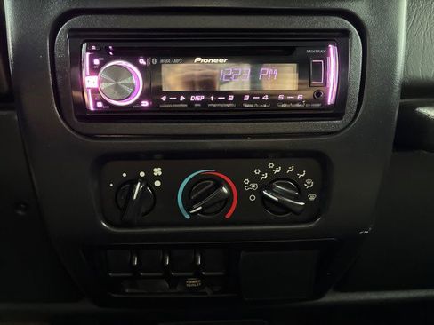 Used 2006 Jeep Wrangler Unlimited image 20