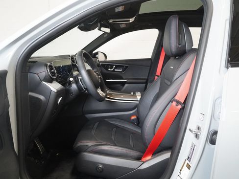 Certified 2026 Mercedes-Benz GLC 43 AMG 4MATIC image 11