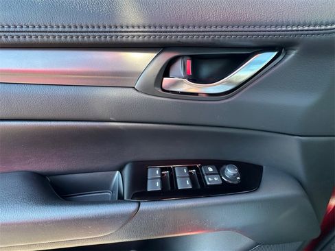 Used 2023 MAZDA CX-5 AWD 2.5 S w/ Select Package image 11