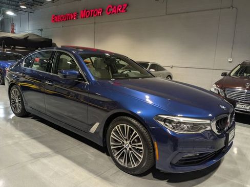 Used 2017 BMW 540i xDrive AWD/4WD image 1