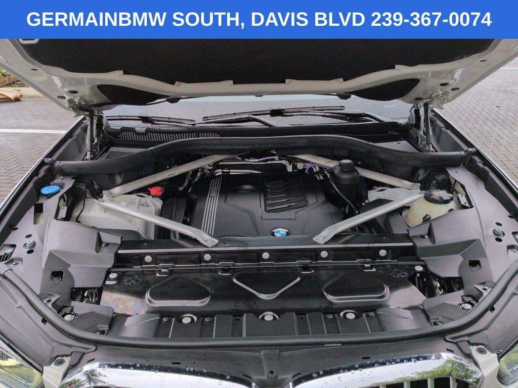 Used 2021 BMW X5 sDrive40i w/ Convenience Package RWD image 14