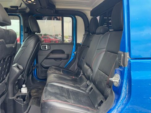 Used 2021 Jeep Gladiator Rubicon image 8