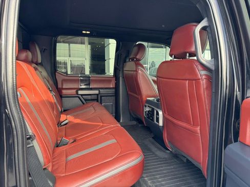 Used 2022 Ford F250 Platinum w/ FX4 Off-Road Package image 12