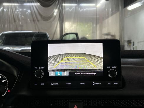 Used 2024 Honda HR-V LX image 19