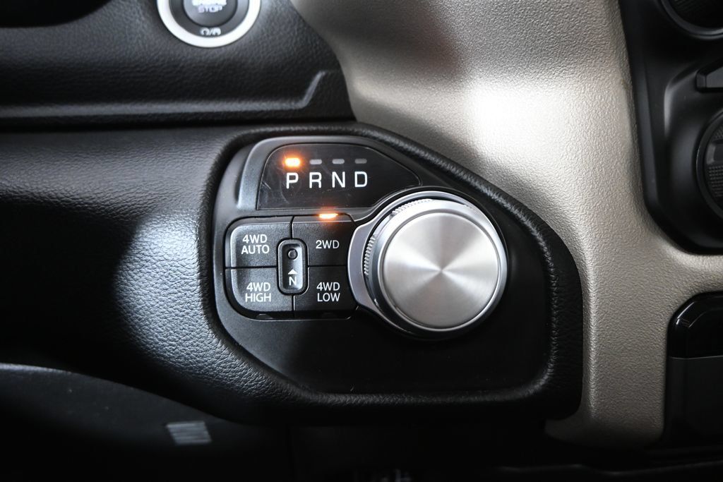Used 2022 RAM 1500 Laramie AWD/4WD image 32