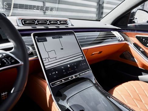 Used 2023 Mercedes-Benz S 580 4MATIC Sedan image 63