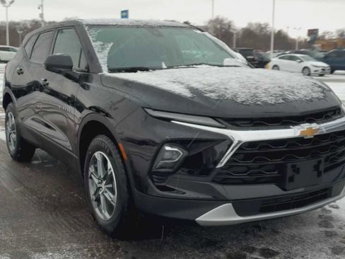 Used 2023 Chevrolet Blazer LT image 8