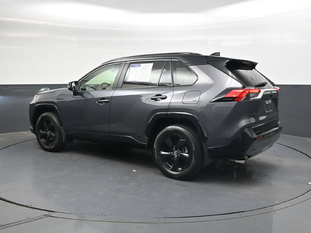 Used 2019 Toyota RAV4 XSE AWD/4WD image 6