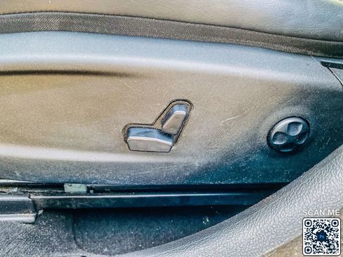 Used 2019 Dodge Charger SXT w/ Plus Group image 19