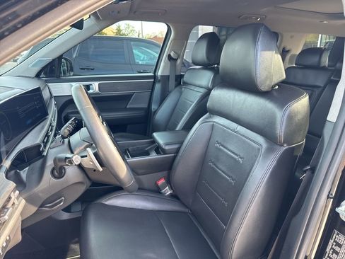 Used 2024 Hyundai Santa Fe Limited image 15