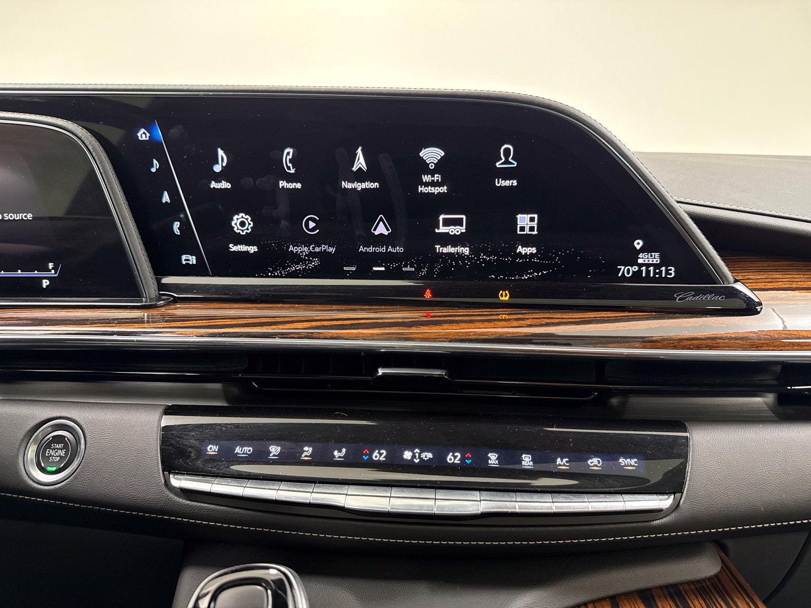 Used 2021 Cadillac Escalade ESV Premium Luxury AWD/4WD image 31