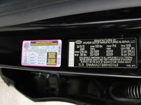 Used 2024 Genesis GV70 2.5T w/ Select Package image 40