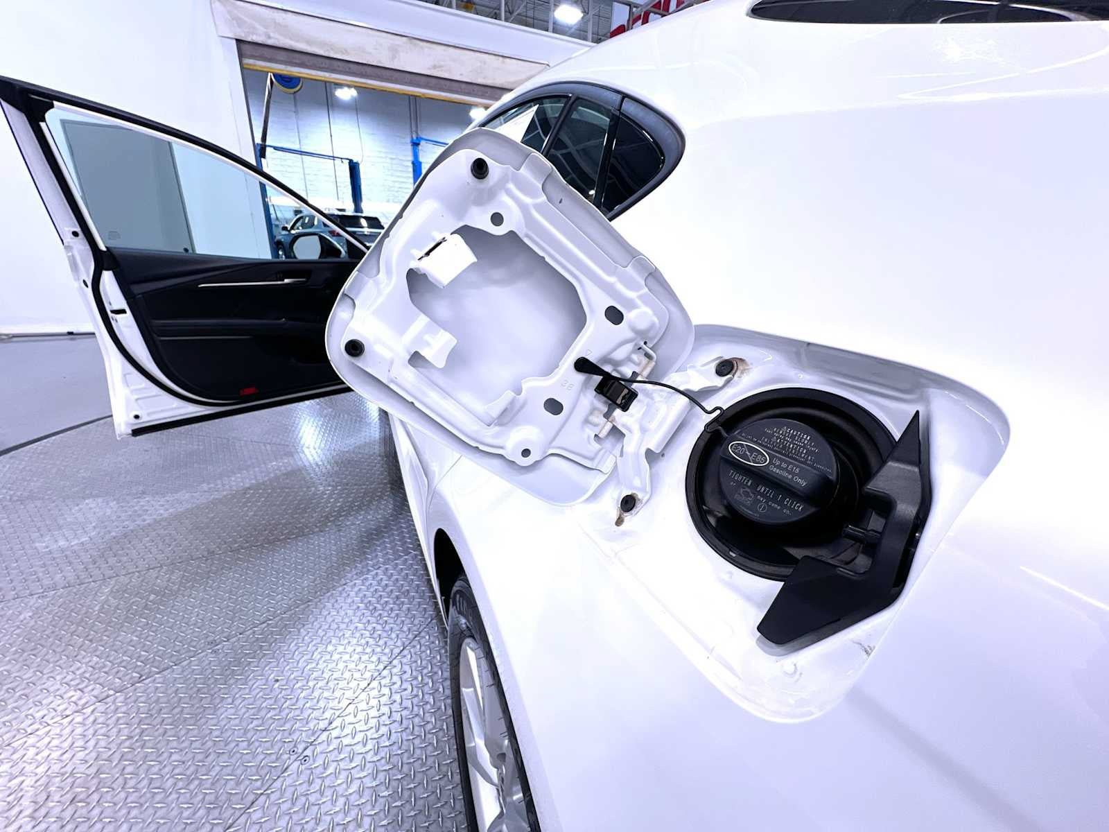Used 2025 Toyota Camry LE FWD image 40