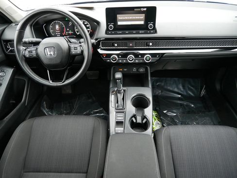 Certified 2022 Honda Civic EX image 10