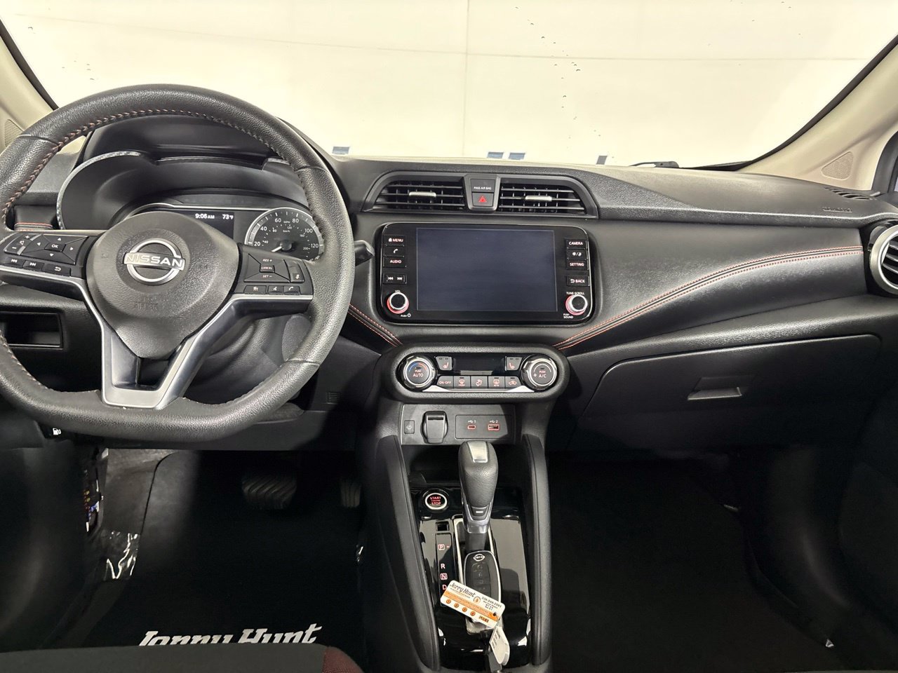 Used 2024 Nissan Versa SR FWD image 23