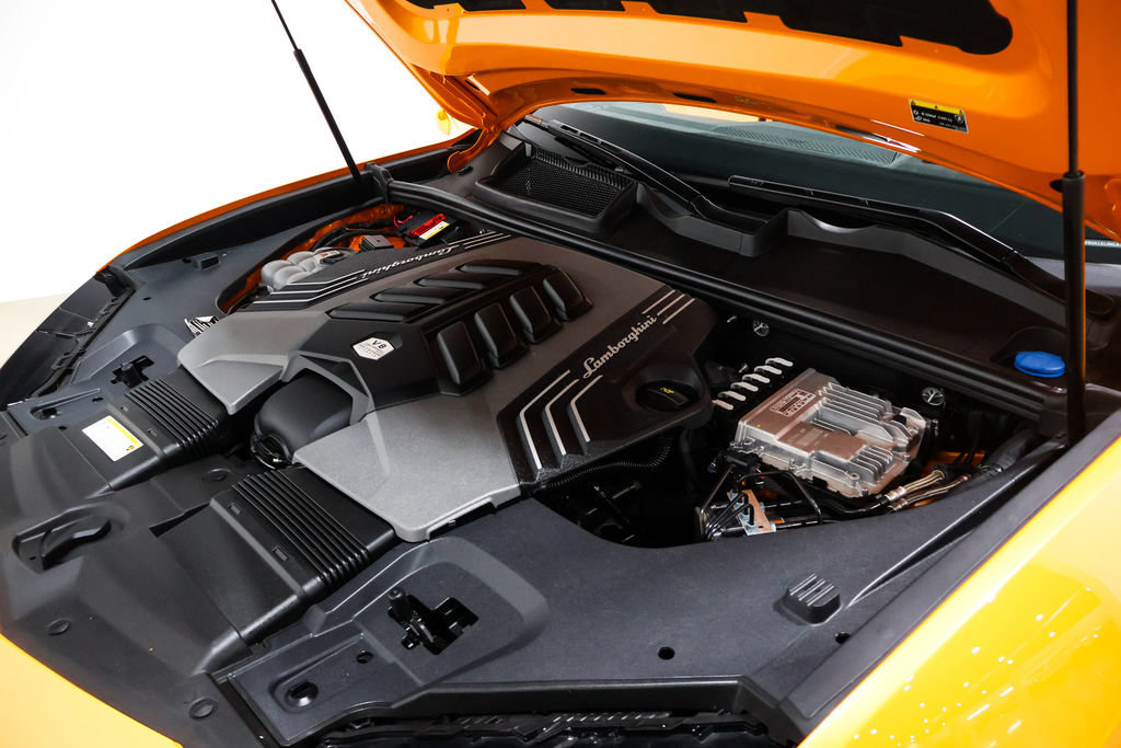 Used 2021 Lamborghini Urus AWD/4WD image 59