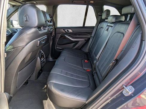 Used 2020 BMW X5 xDrive40i w/ Premium Package image 17