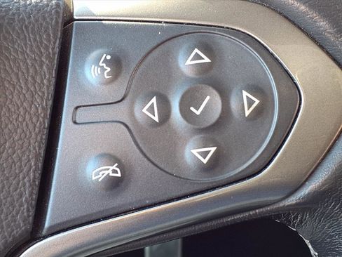 Used 2018 Chevrolet Silverado 1500 LT w/ All Star Edition image 23