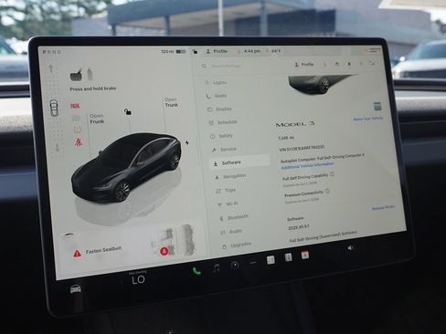 Used 2024 Tesla Model 3 Standard Range RWD image 42